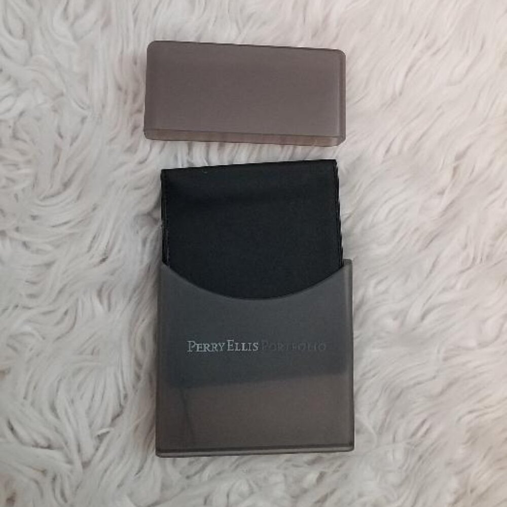 New in Case Perry Ellis Men's Black Leather Wallet